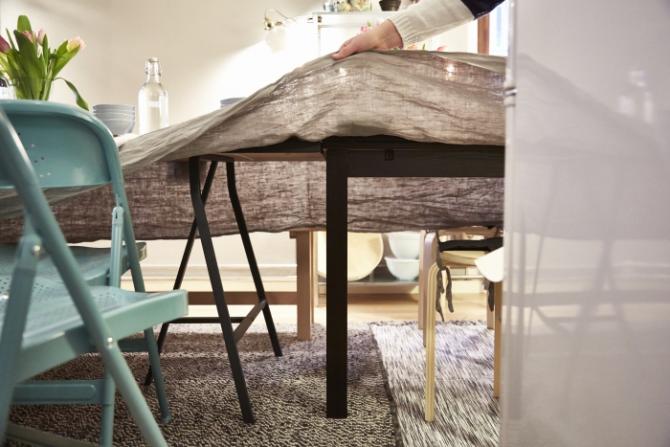 MESAS E SECRETÁRIAS IKEA
